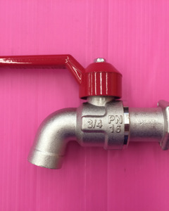 3/4" Bib tap water lever valve R. handle+garden hose (Sanwa)